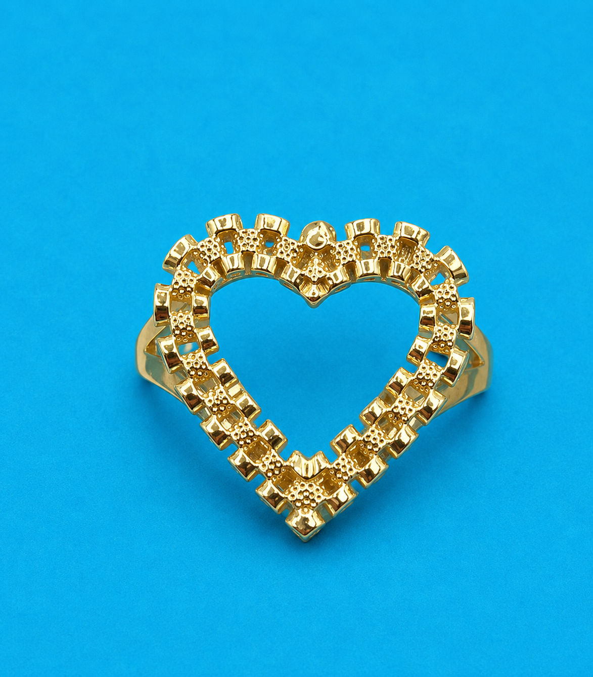 Nugget heart ring