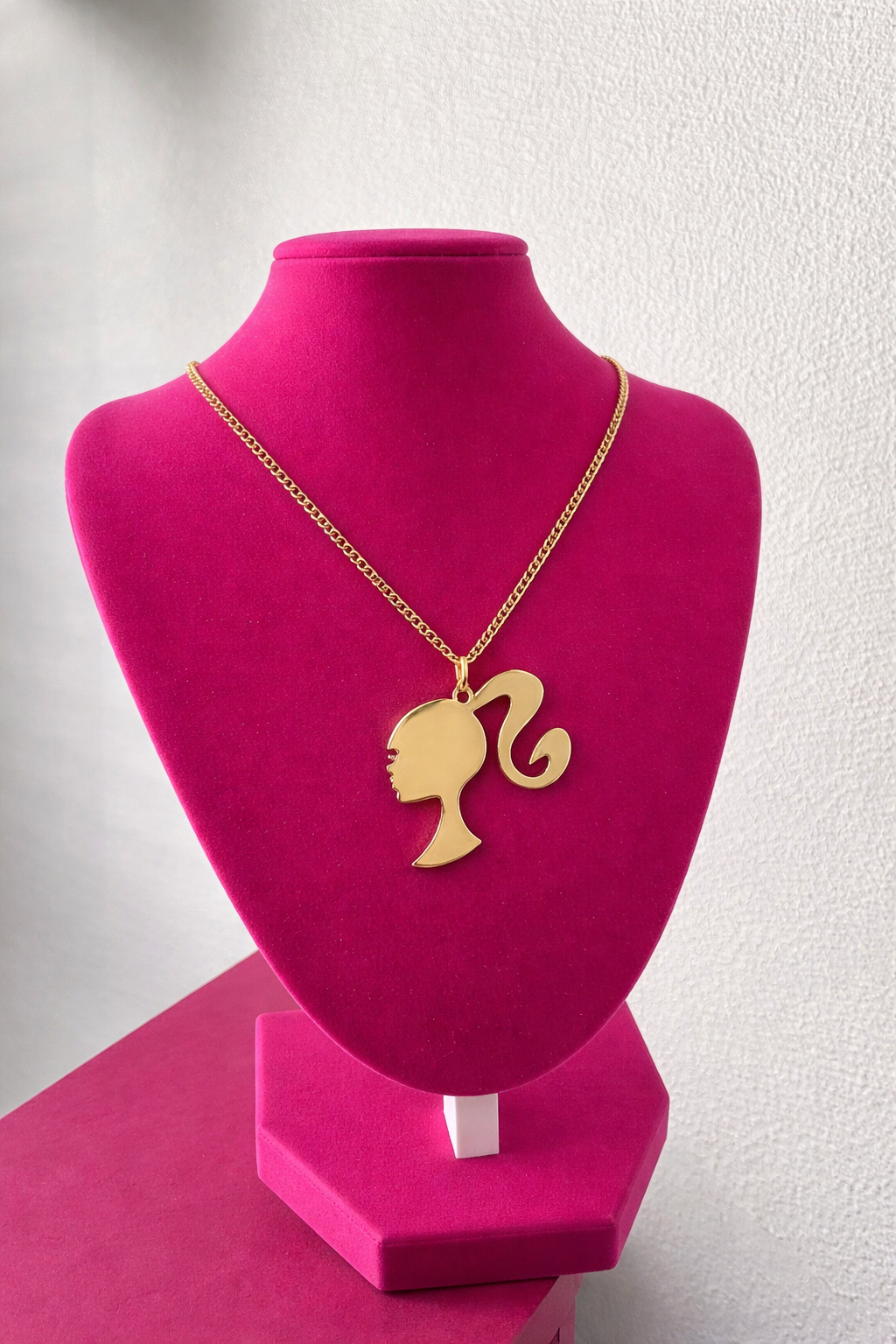 Barbie necklace
