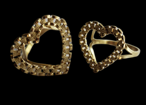 Nugget heart ring