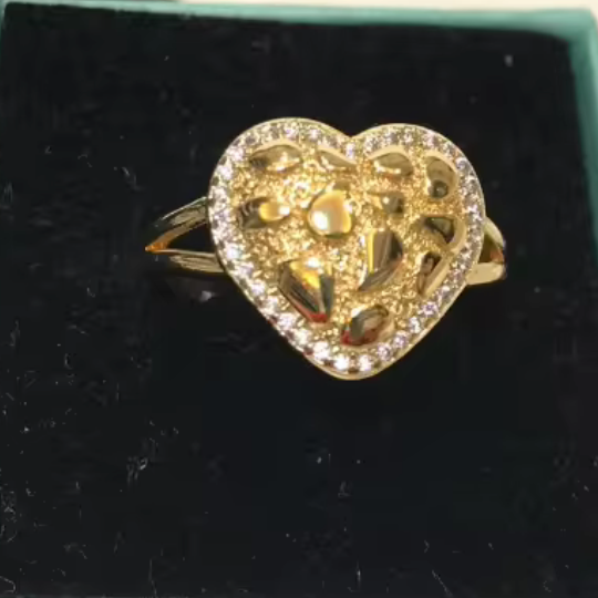 Nugget diamond heart