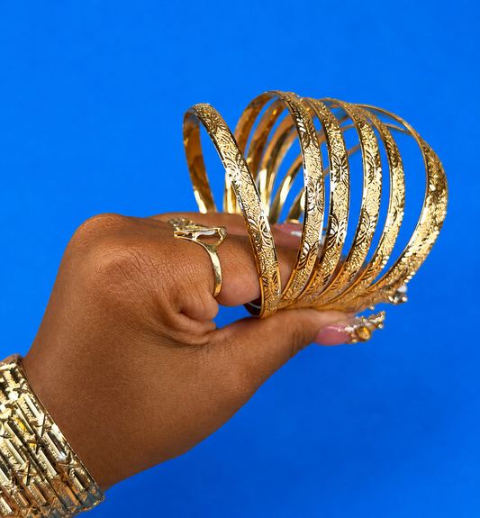 Gold bangles  ( 6 pack)