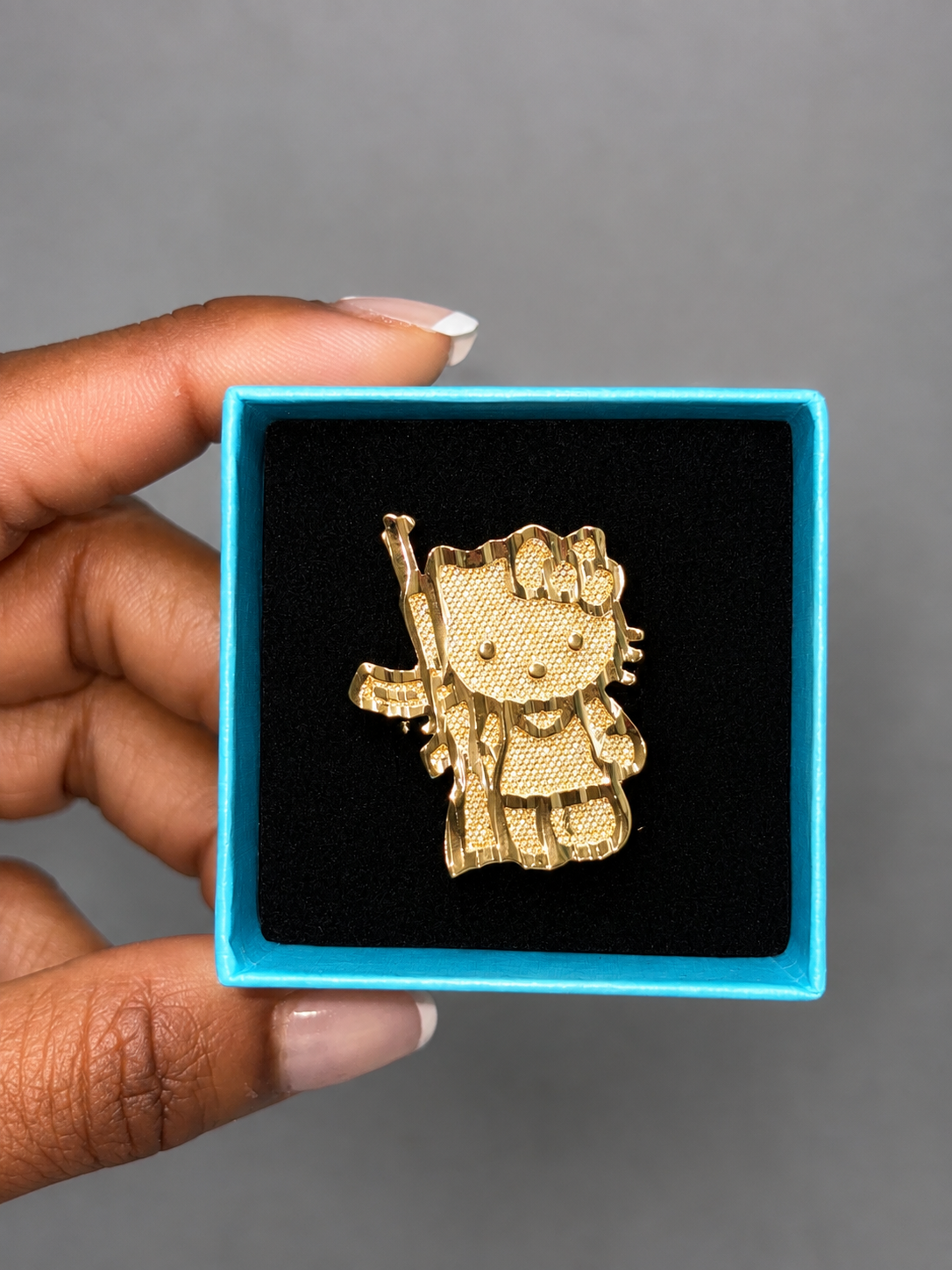 Gangster hello kitty ring