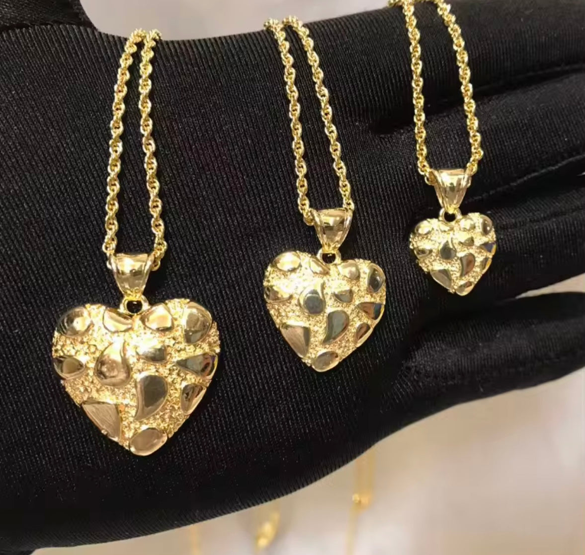 Gold nugget heartz